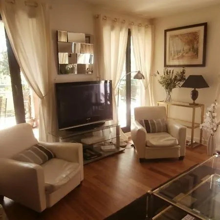 Del Carril : Vacances Standing Au Calme Avec Terrasse Apartamento Biarriz